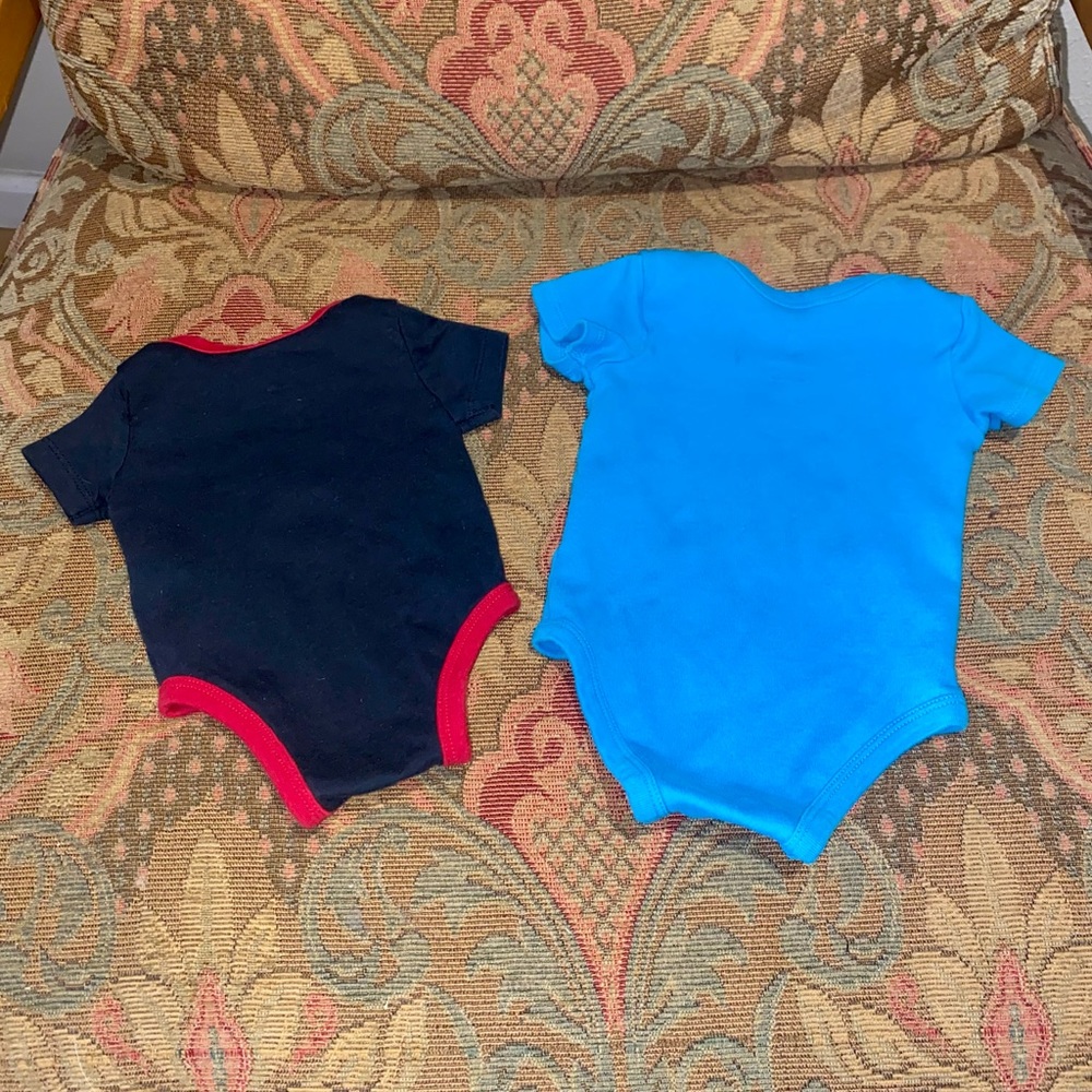 Pair of Jordan Onesies - newborn & 0-3M - Picture 2 of 6
